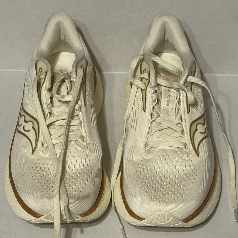 Saucony Ride 18 - Women’s 7.5 - Vanilla - EUC No Box - Picture 6 of 8